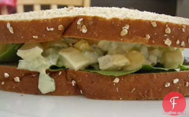 Panino con insalata di uova