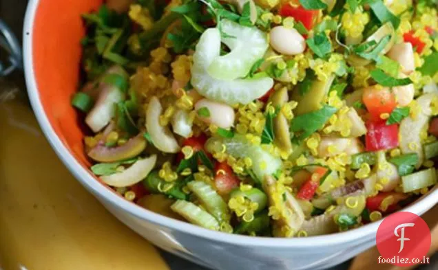 Insalata di quinoa con Vinaigrette di Tahini al limone