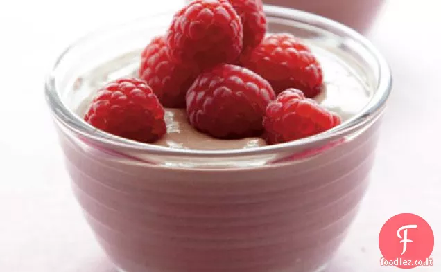 Lamponi con Mousse di yogurt al cioccolato