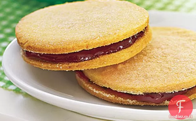 Biscotti sandwich al lampone