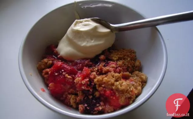 Oaty Misto Berry Crumble