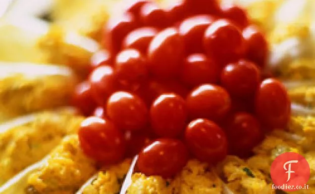 Lance di indivia belga con insalata di granchio al curry