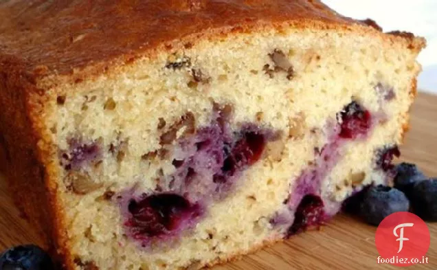 Pane alle noci ai mirtilli