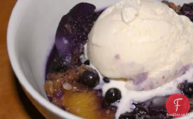 Pesca, fragola, mirtillo croccante