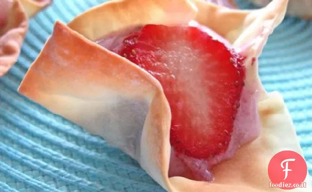 Cremoso tazze di frutta