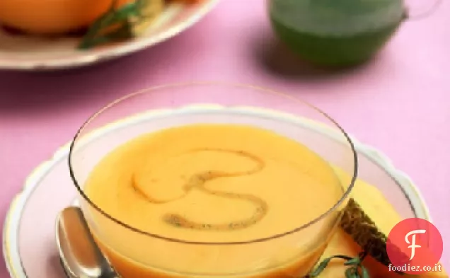 Zuppa di melone refrigerata con sciroppo di dragoncello