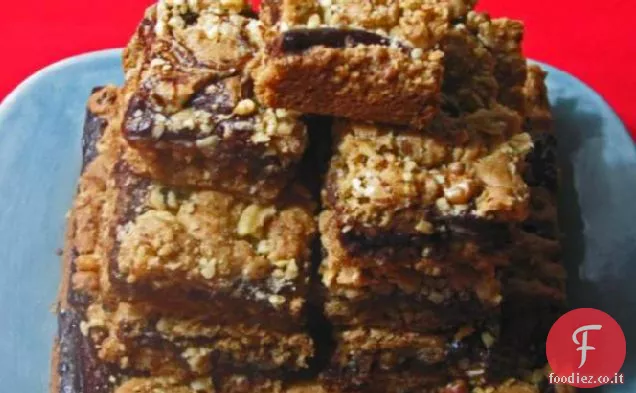 Barrette di farina d'avena di noce ripiene di cioccolato