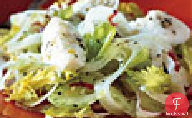 Burrata con insalata di verdure rasate