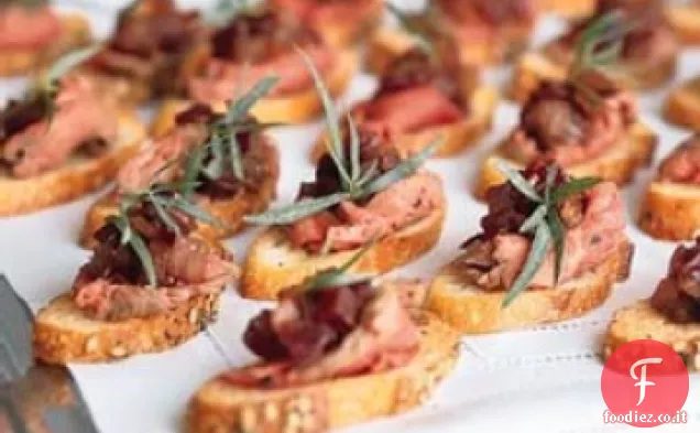 Filetto di Maiale Speziato Crostini