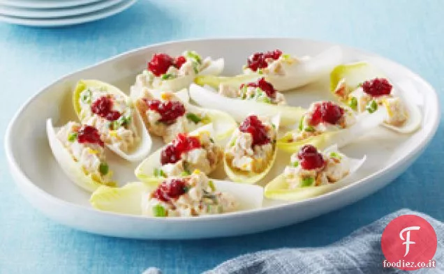 Cranberry-Barche di pollo con indivia