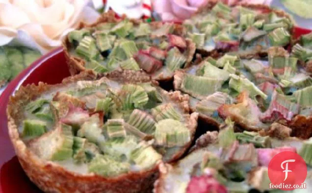 Barrette di rabarbaro in crosta di biscotti