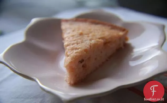 Torta di tè al petalo di rosa