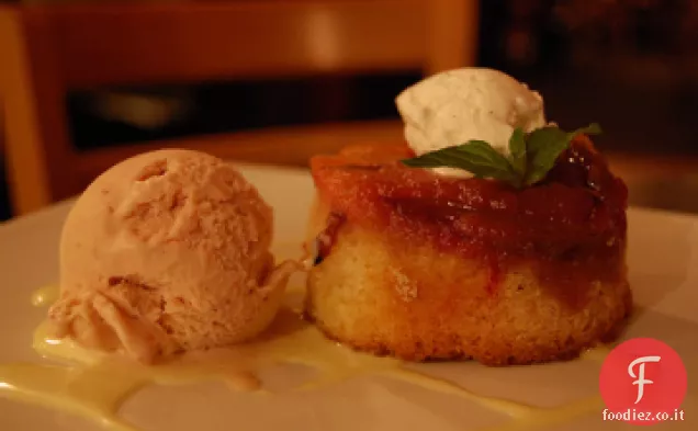 Dessert al rabarbaro