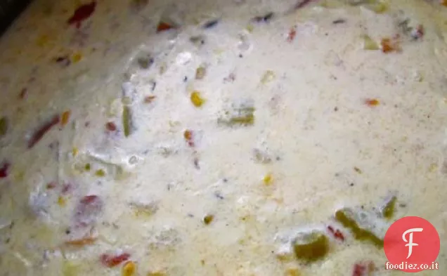 Zuppa di mais di pollo con peperoncini verdi e pancetta
