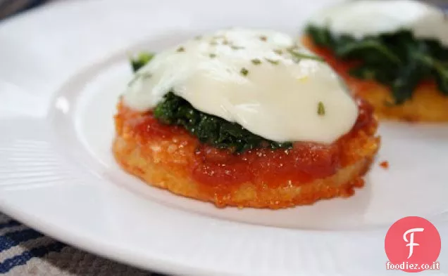 Torte di polenta con verdure