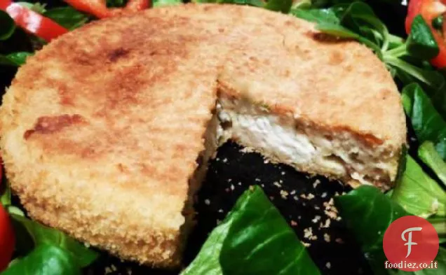 Soufflé di formaggio Feta con insalata