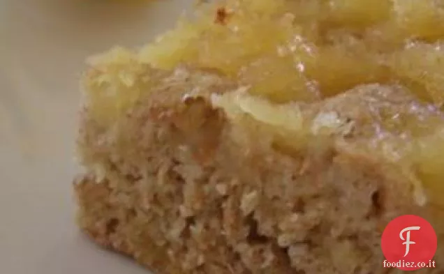 Più sano lato destro torta di ananas