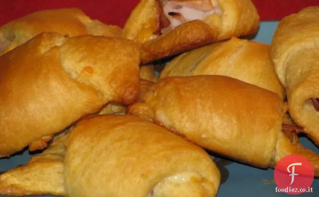 Panini con tacchino, pancetta e formaggio