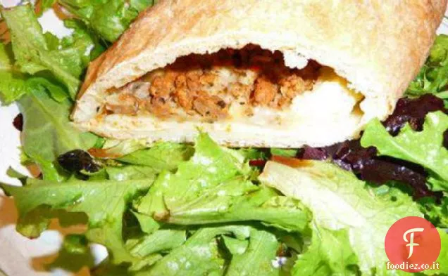 Salsiccia e Tre Calzone formaggio