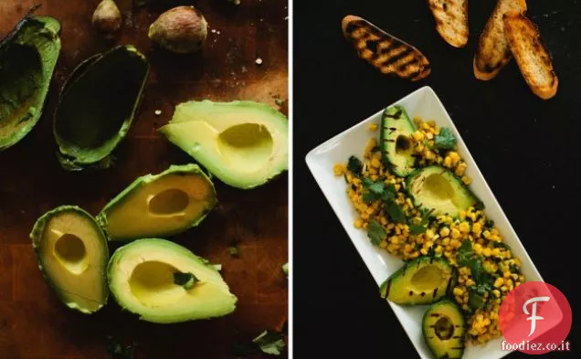 Insalata di avocado e mais alla griglia