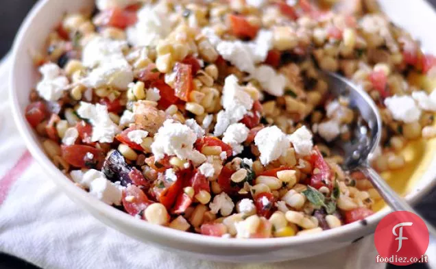 Insalata di mais dolce e pomodoro alle erbe