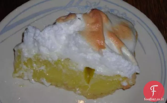 Torta di meringa al limone