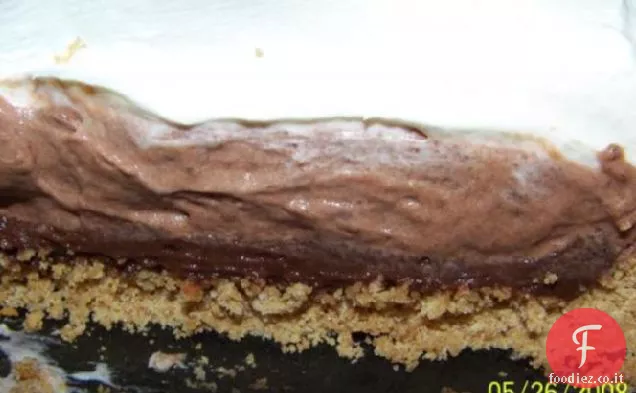 Fresco frusta triplo strato torta al cioccolato