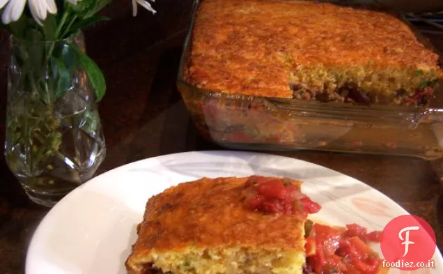 Torta di tamale con cheddar e crosta di farina di mais
