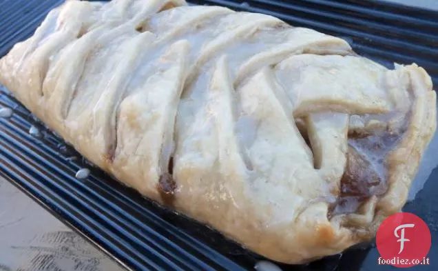 Crostata di rabarbaro con glassa arancione