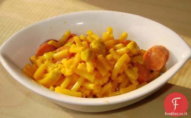 Facile Mac N Formaggio con Hot Dog