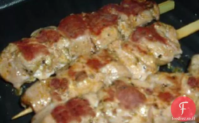Souvlaki di pollo o maiale aglicky