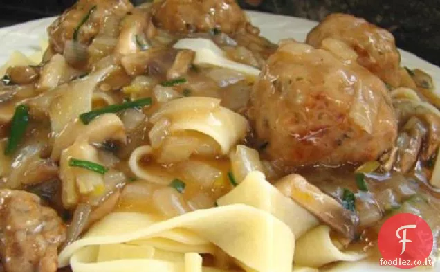 Hamburger di vitello o tacchino con sugo di cipolla (a basso contenuto di grassi!)