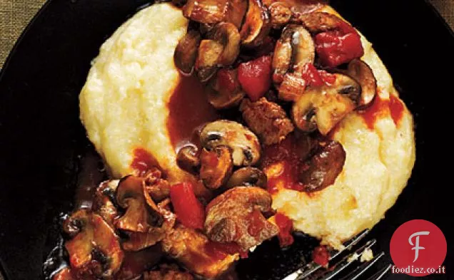 Ragù di funghi e Salsiccia con Polenta