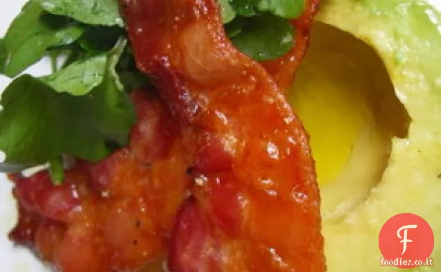 Insalata di avocado con limone, pancetta e crescione
