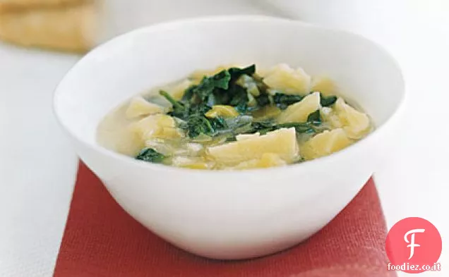 Zuppa di crescione e biscotti al prosciutto