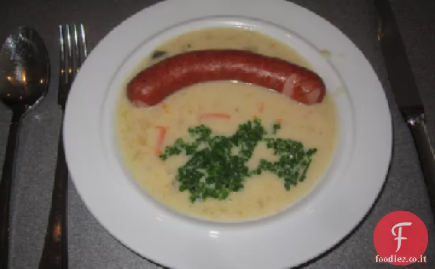 Zuppa di patate salsiccia