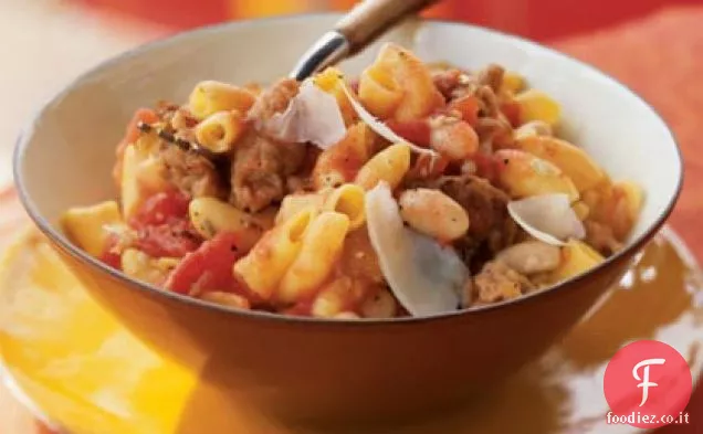 Ragù di salsiccia e fagioli su maccheroni di Quinoa