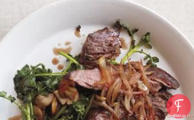 Skirt Steak con scalogno e crescione saltati Ricetta