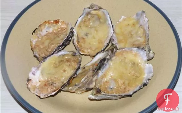 Ostriche affumicate e Cheddar su saltine