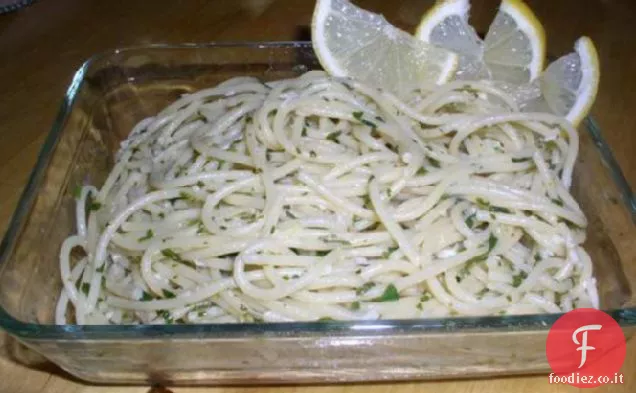 Spaghetti al burro e limone a basso contenuto di grassi (Kosher-Dairy)