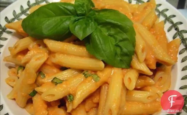Pasta Easy Angel Hair con salsa cremosa ai funghi