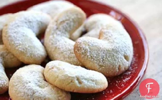 Biscotti a mezzaluna di mandorle