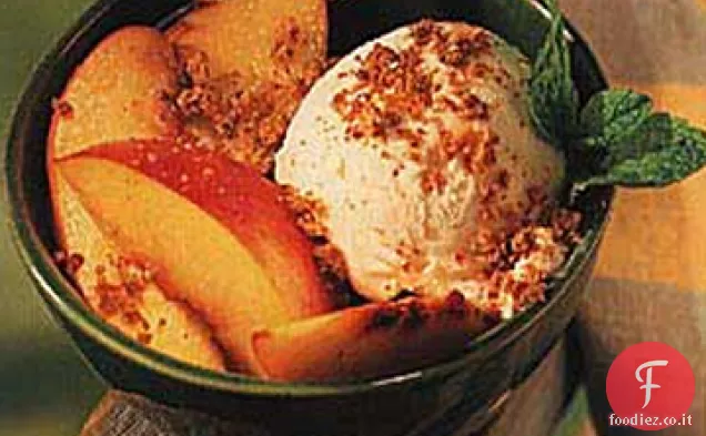 Gelato alla Pesca-Amaretto