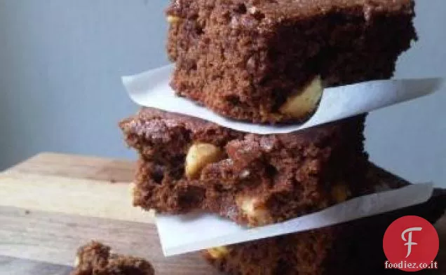 Brownies al cioccolato al rum e uva passa