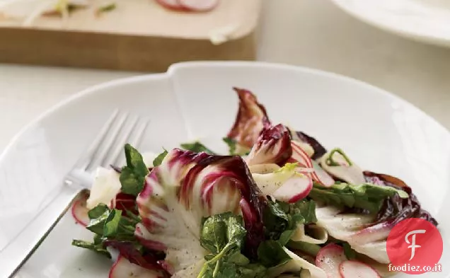 Insalata calda di finocchio e verdure amare