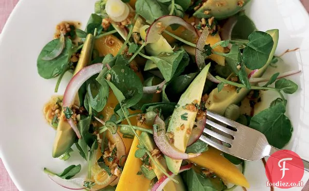 Crescione e insalata di mango con condimento allo zenzero