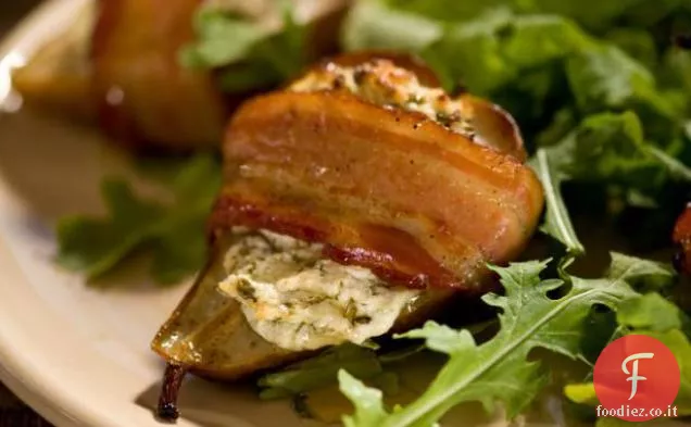 Pere al forno con formaggio di capra alle erbe