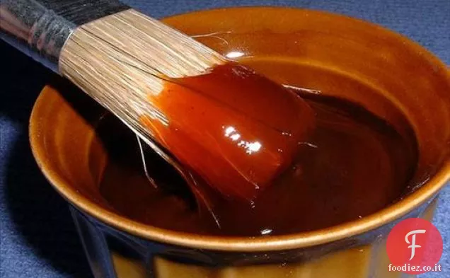 Est incontra ovest Salsa barbecue