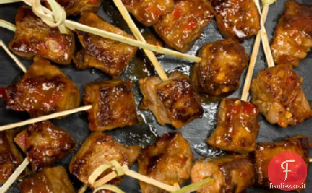 Kebab di manzo mongolo con ricetta Chile Jam