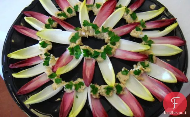 Indivia con salsa di fagioli bianchi